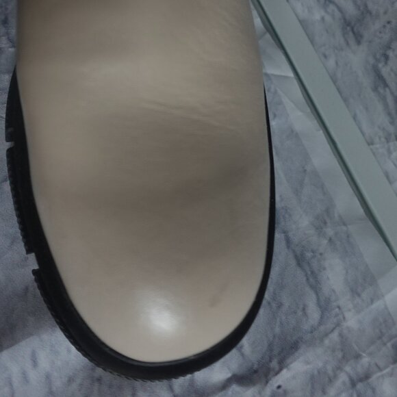 Zara Lug Sole Low Heel Leather Ankle Boots - Picture 8 of 16